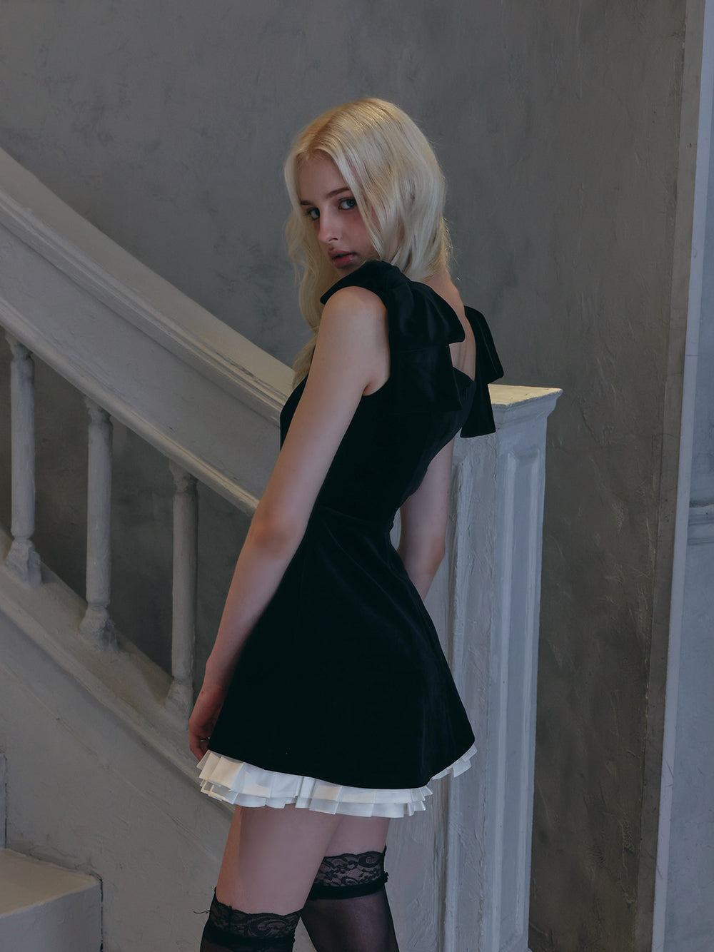 モデル：173cm（着用サイズ：FREE　着用カラー：BLK）
