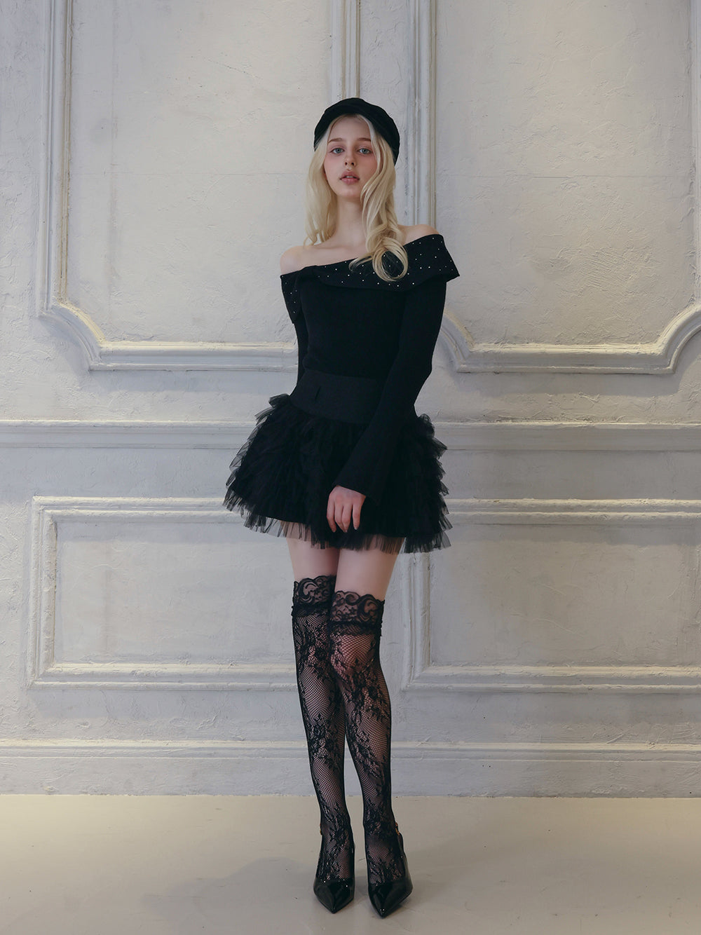 モデル：173cm（着用サイズ：FREE　着用カラー：BLK）