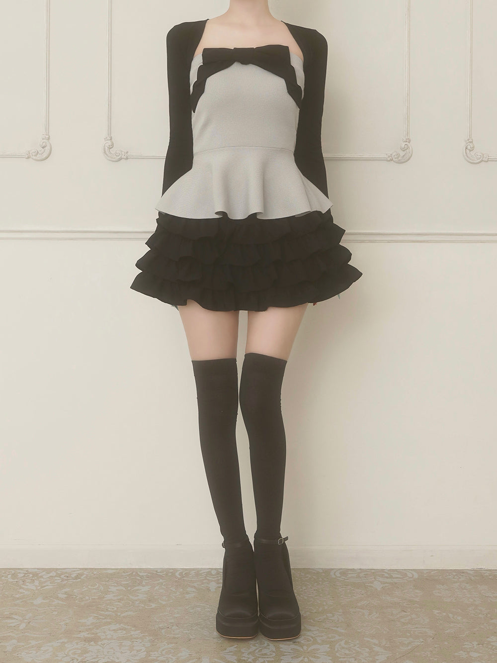 モデル：158cm（着用サイズ：FREE　着用カラー：GRY）